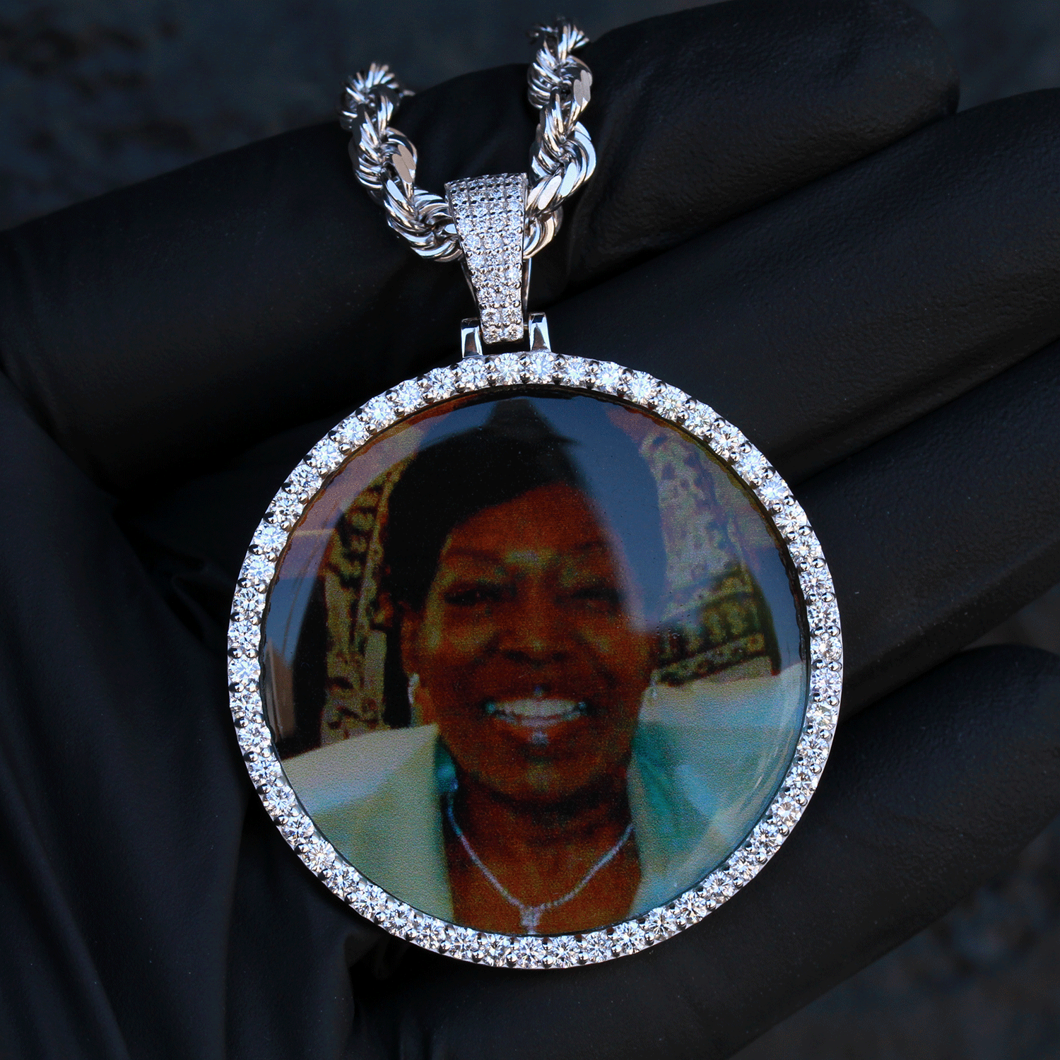 Custom Design Deposit Natural Diamond Memorial Picture Pendant