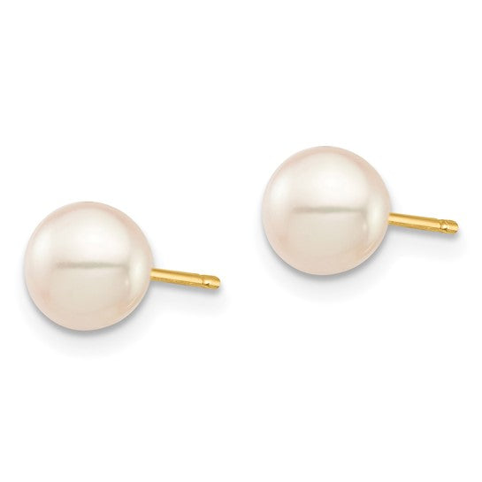 6-7mm White Freshwater Cultured Pearl Stud Earrings