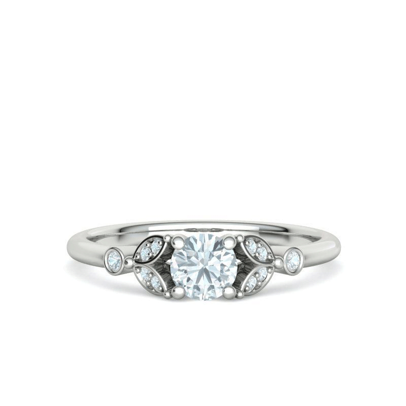 Round Brilliant Diamond Accent Engagement Ring (1/2ctw)